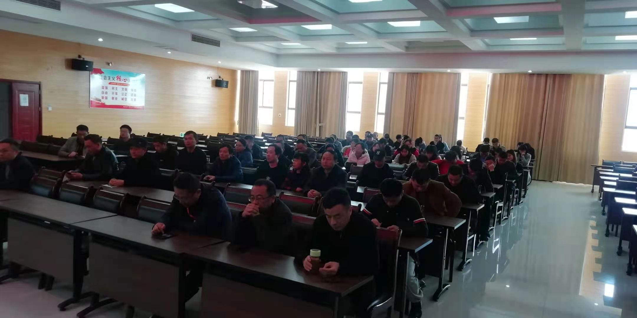 铭记党史百年光辉 勇当教育兴区排头兵 ——濂溪区一中召开党史学习教育动员会(图3)